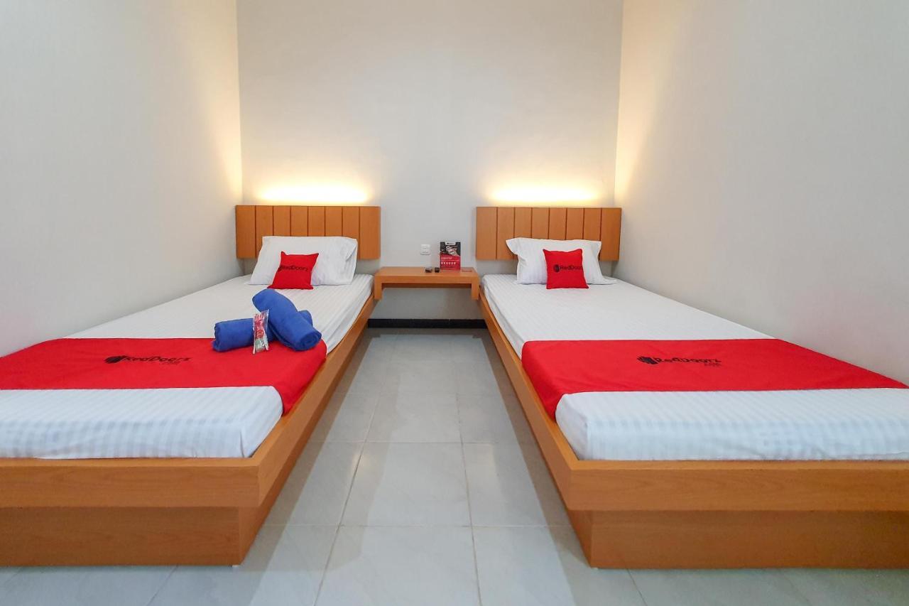 Bonorejo Reddoorz Syariah Near Solo Paragon Mall 2 מראה חיצוני תמונה