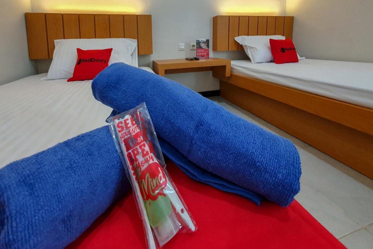 Bonorejo Reddoorz Syariah Near Solo Paragon Mall 2 מראה חיצוני תמונה