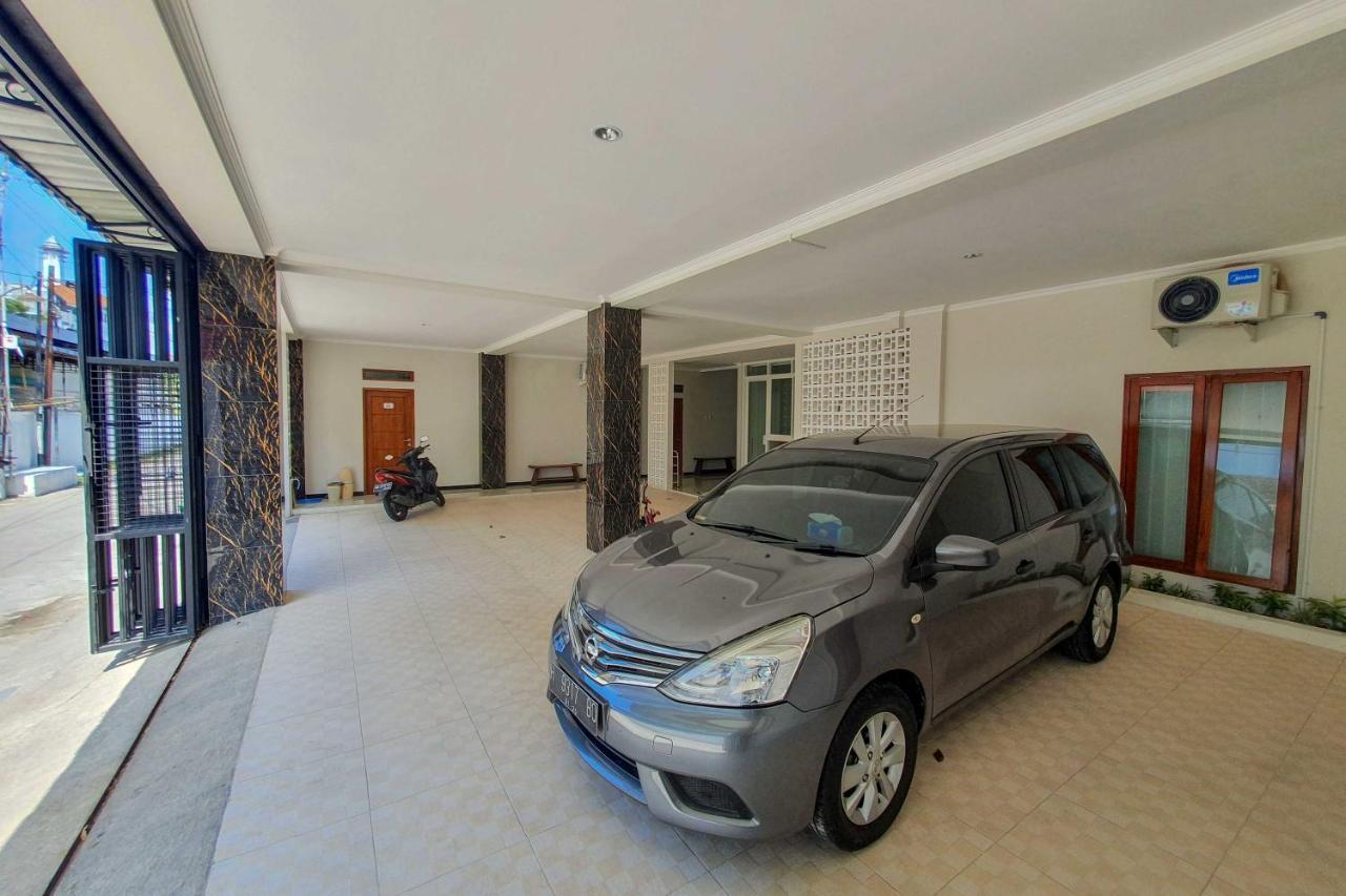 Bonorejo Reddoorz Syariah Near Solo Paragon Mall 2 מראה חיצוני תמונה