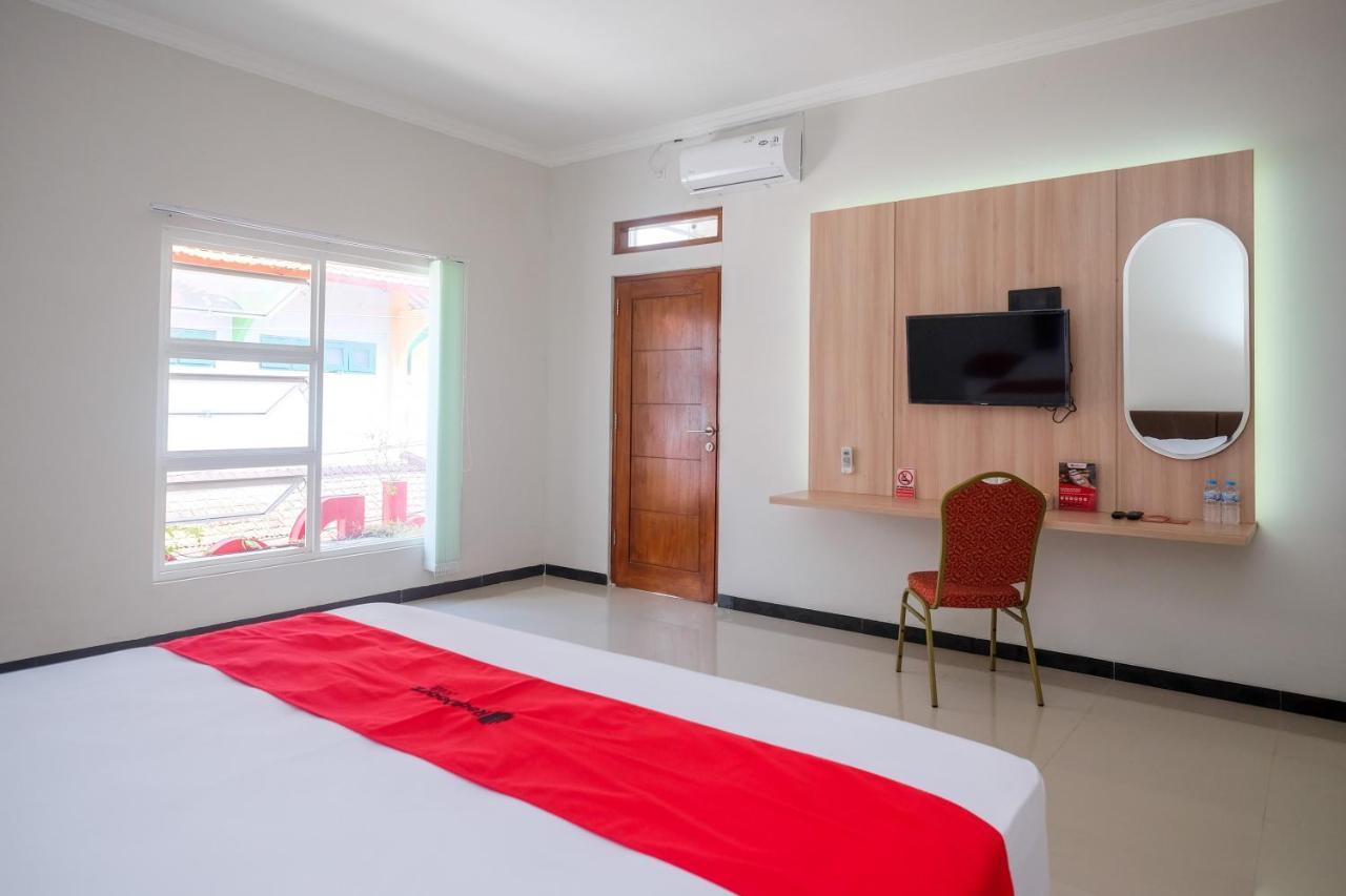 Bonorejo Reddoorz Syariah Near Solo Paragon Mall 2 מראה חיצוני תמונה