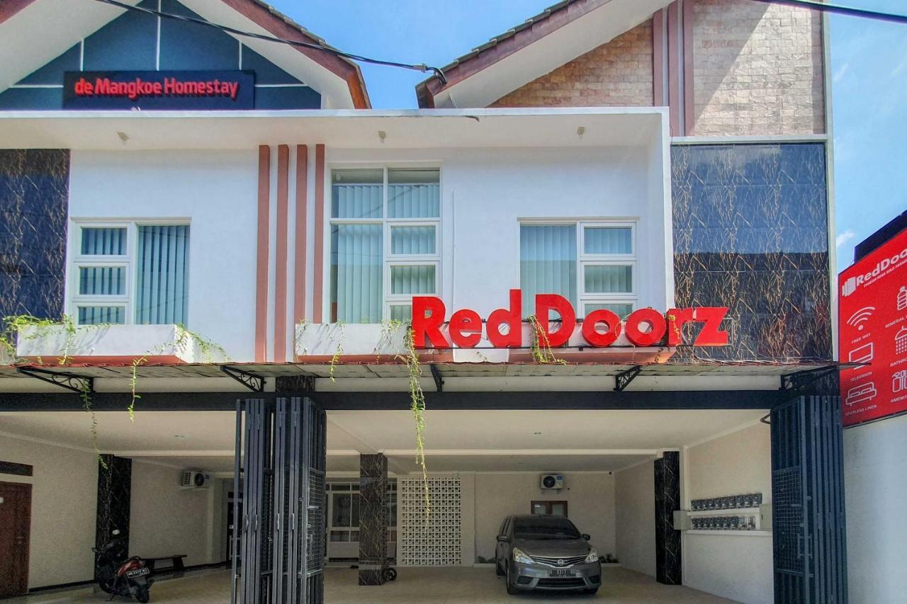 Bonorejo Reddoorz Syariah Near Solo Paragon Mall 2 מראה חיצוני תמונה