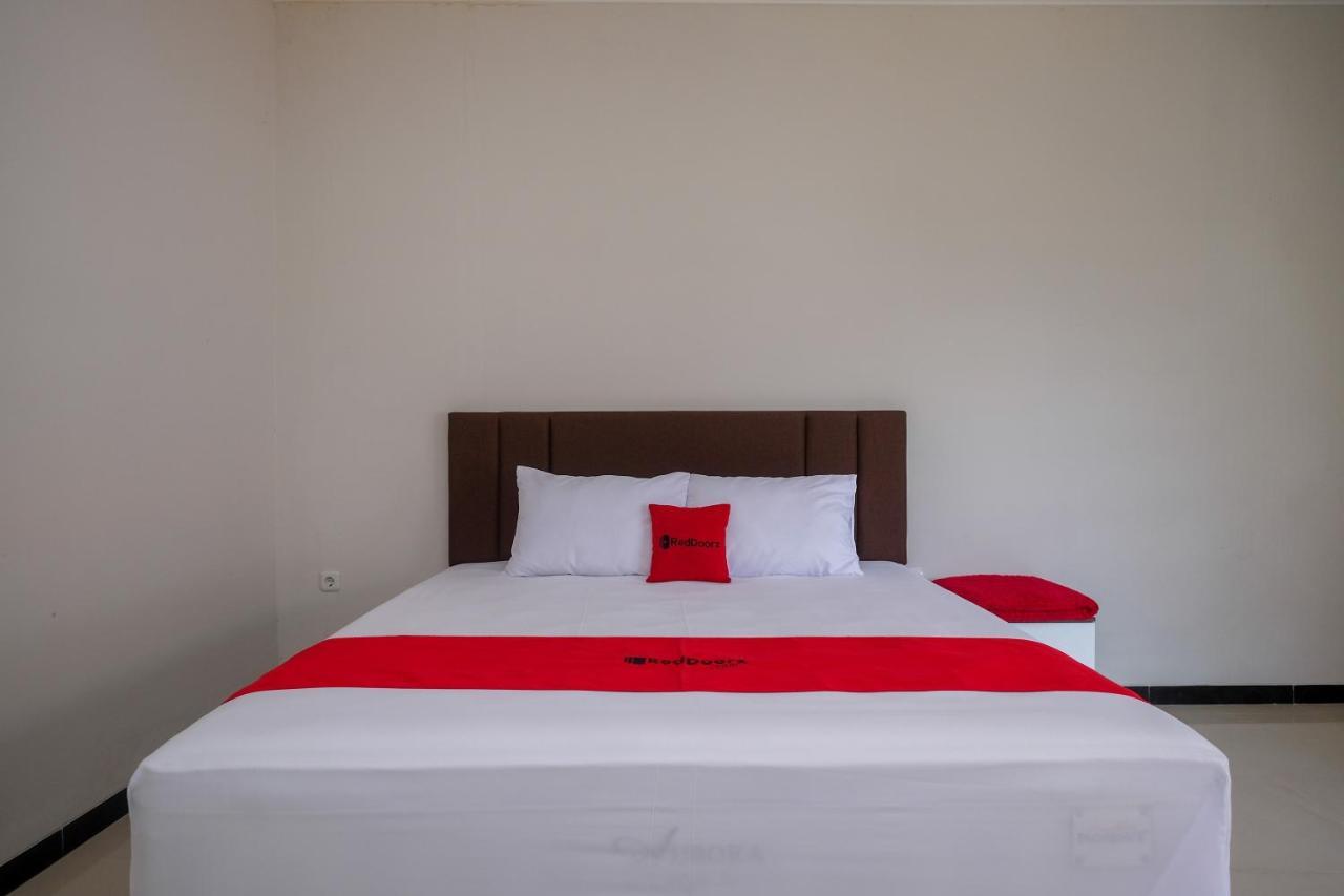 Bonorejo Reddoorz Syariah Near Solo Paragon Mall 2 מראה חיצוני תמונה